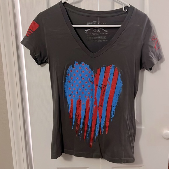Grunt Style Tops - Grunt Style Women’s. Size Small